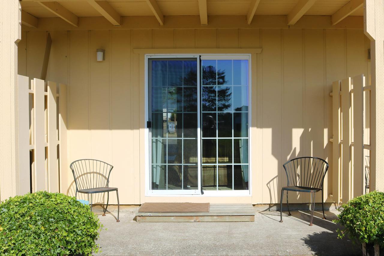 Pacific City Inn Extérieur photo