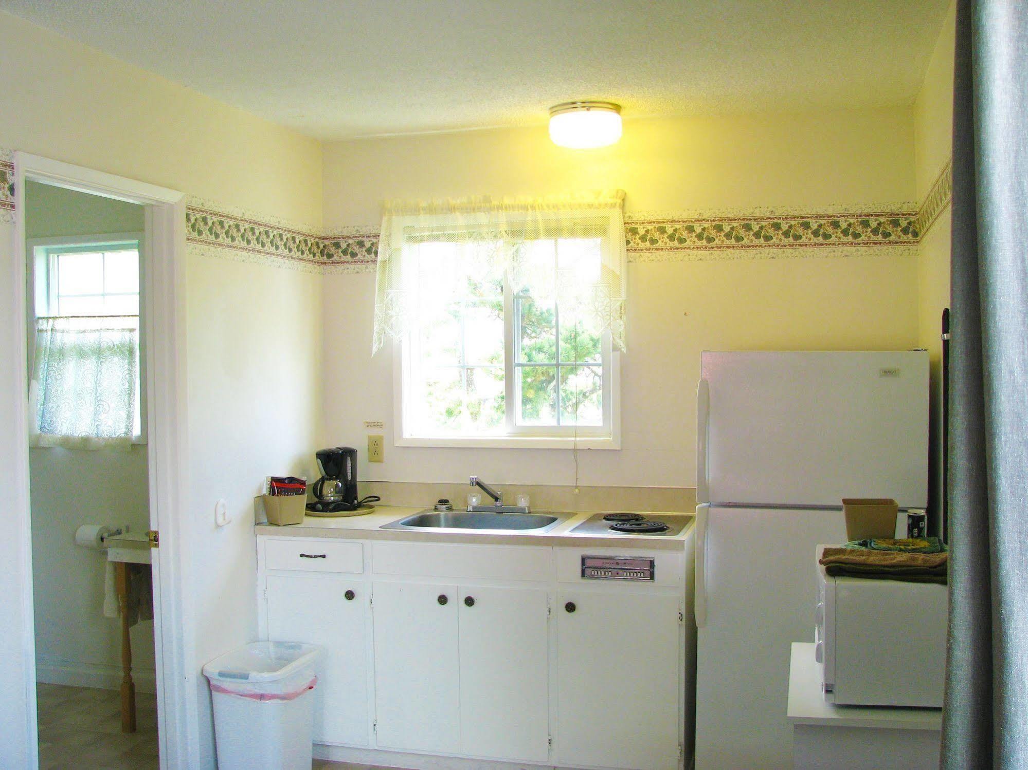 Pacific City Inn Extérieur photo
