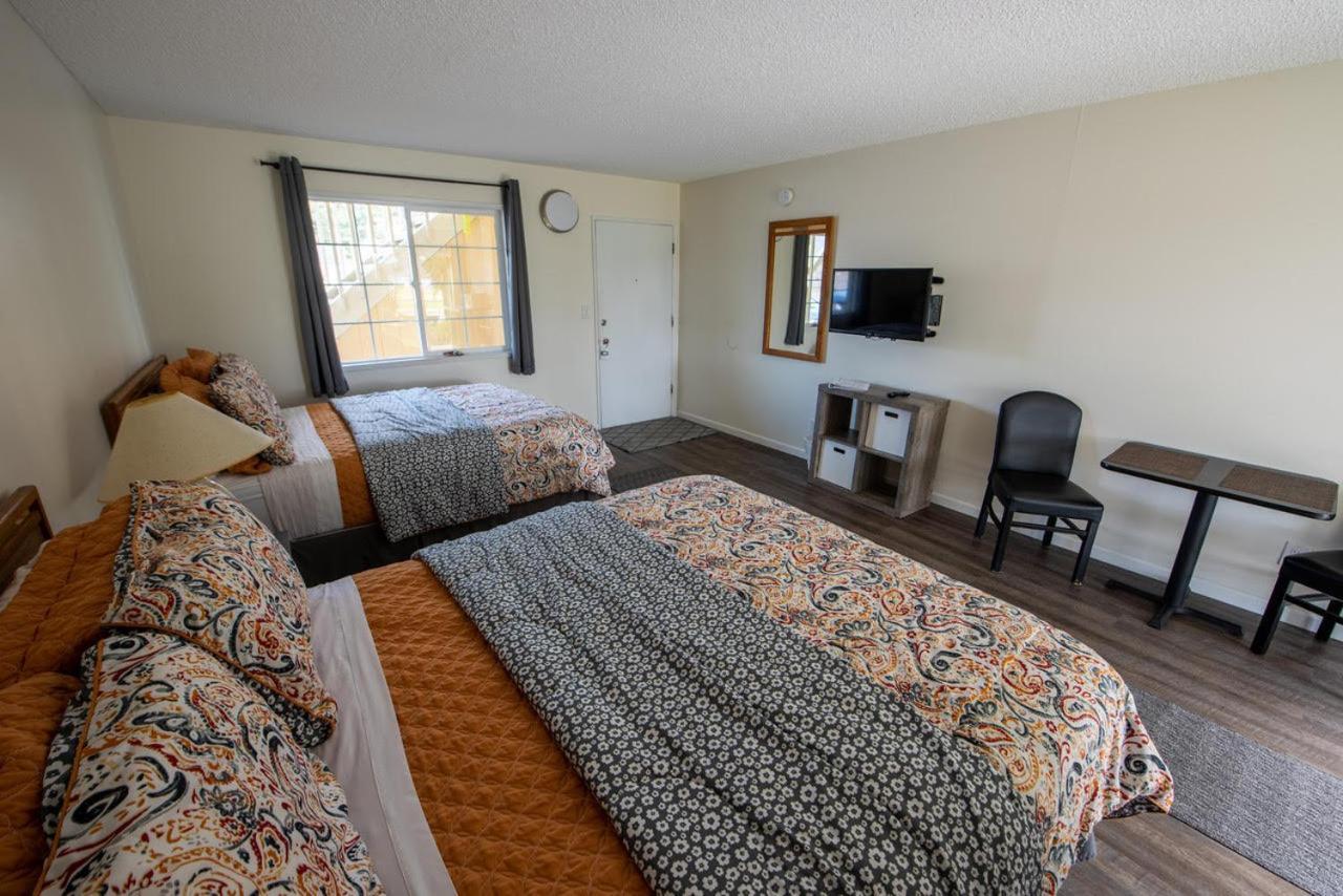 Pacific City Inn Extérieur photo