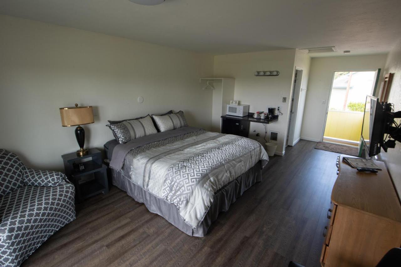 Pacific City Inn Extérieur photo